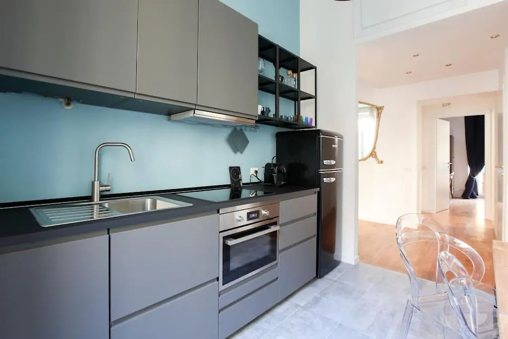 Hacca Collection - Chic 2Br In Cool Porta Venezia District Apartment Milan