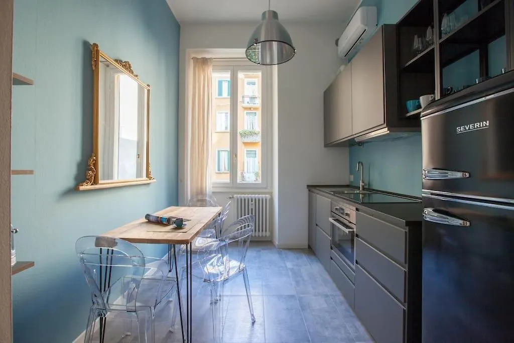 Hacca Collection - Chic 2Br In Cool Porta Venezia District Apartment Milan 0*,  Italy